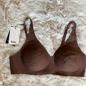 NWT Knix Smooth Everyday Bra Size Medium